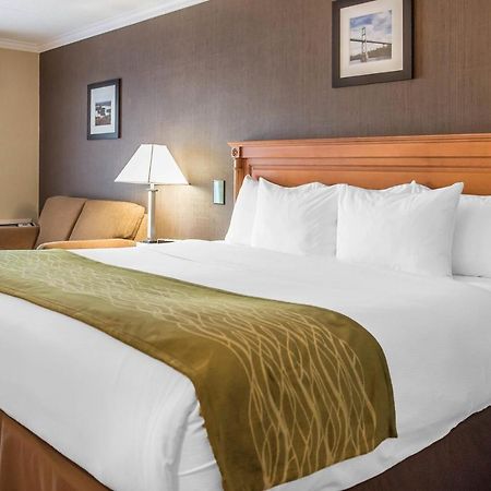 Comfort Inn Brockville Exterior foto